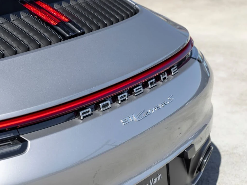 2022 Porsche 992 Carrera S - Image 19 of 31