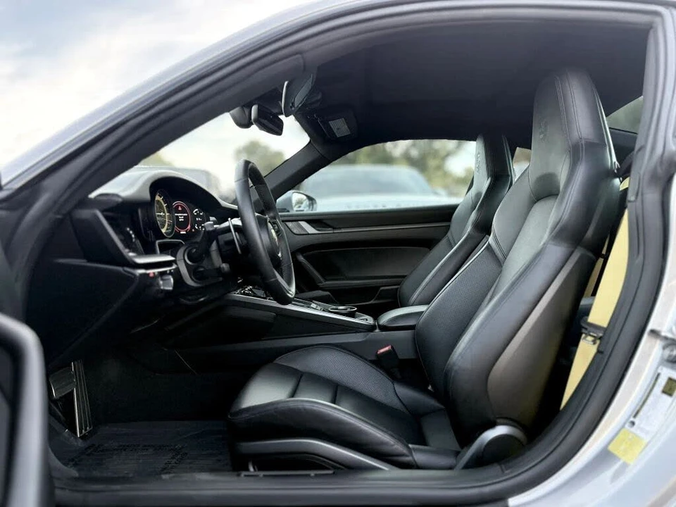 2022 Porsche 992 Carrera S - Image 8 of 24