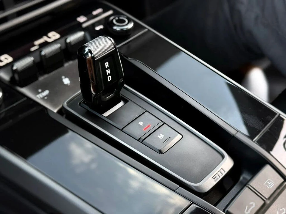 2022 Porsche 992 Carrera S - Image 15 of 24