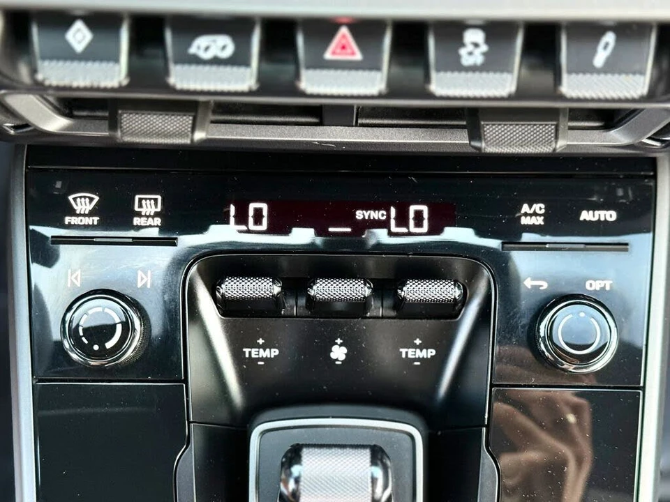 2022 Porsche 992 Carrera S - Image 18 of 24