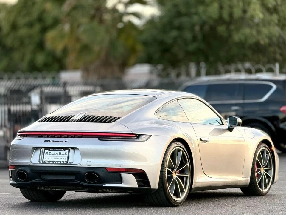 2022 Porsche 992 Carrera S - Image 5 of 24