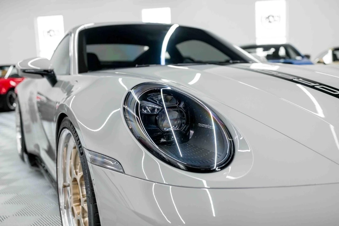 2022 Porsche 992 Carrera S - Image 14 of 21