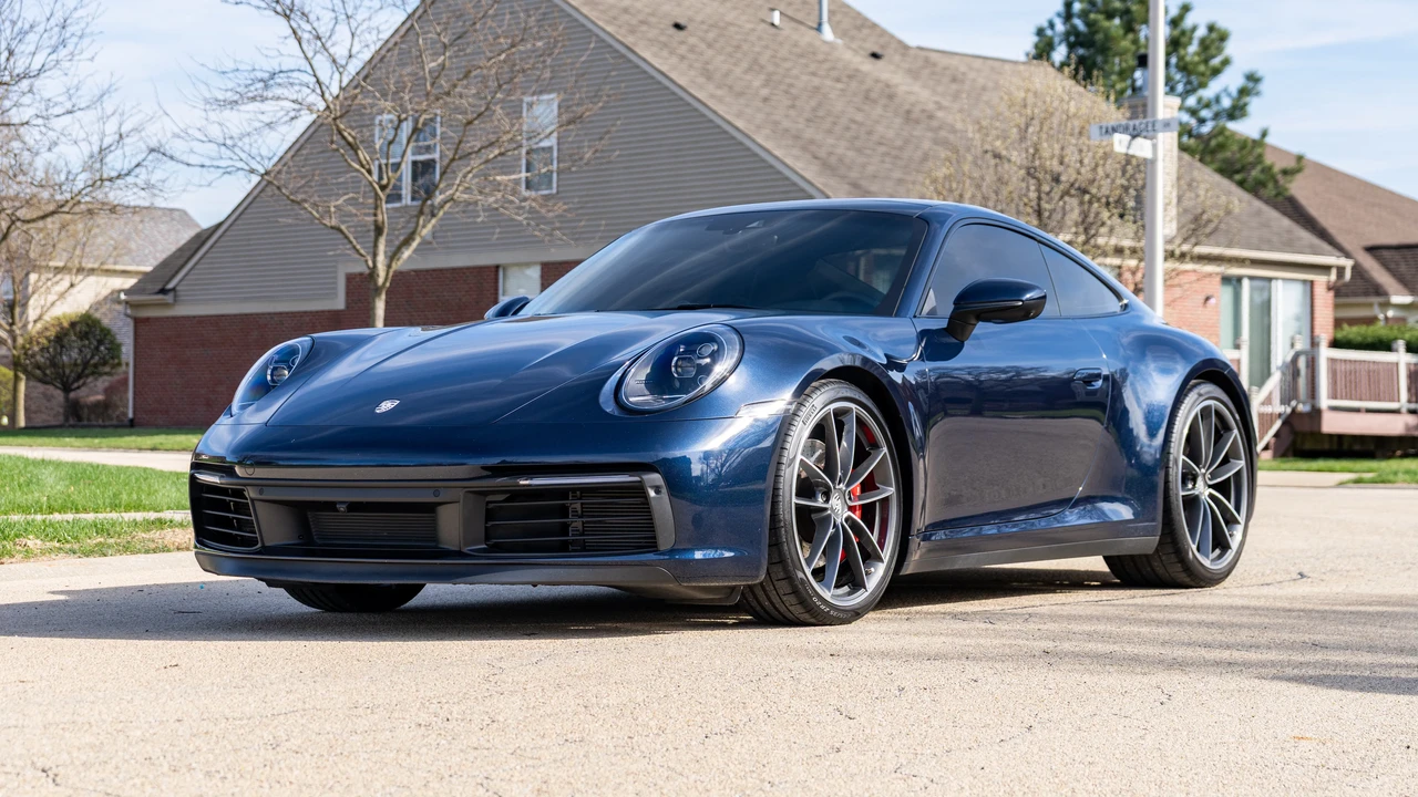 2022 Porsche 992 Carrera S - Image 9 of 31