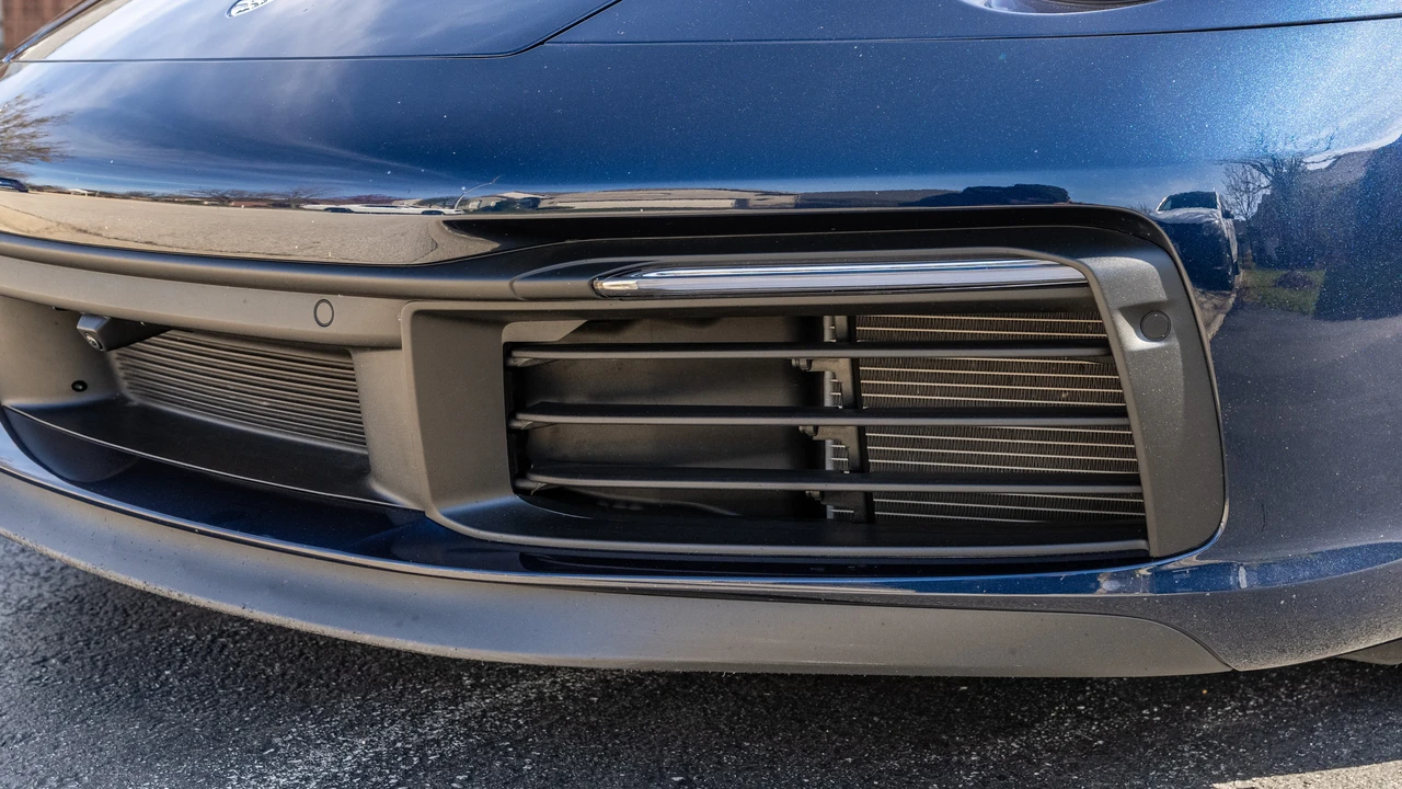 2022 Porsche 992 Carrera S - Image 13 of 31