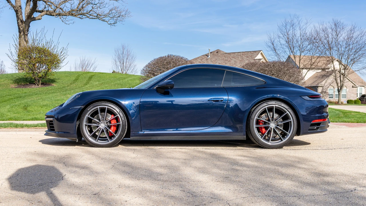 2022 Porsche 992 Carrera S - Image 8 of 31