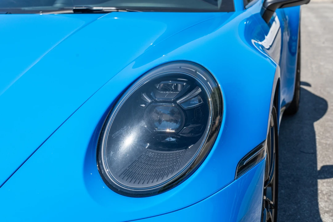 2022 Porsche 992 Carrera S - Image 18 of 31