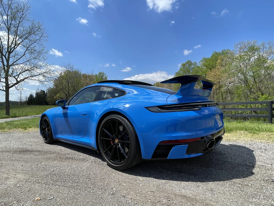 2022 Porsche 992 Carrera S - Image 16 of 31