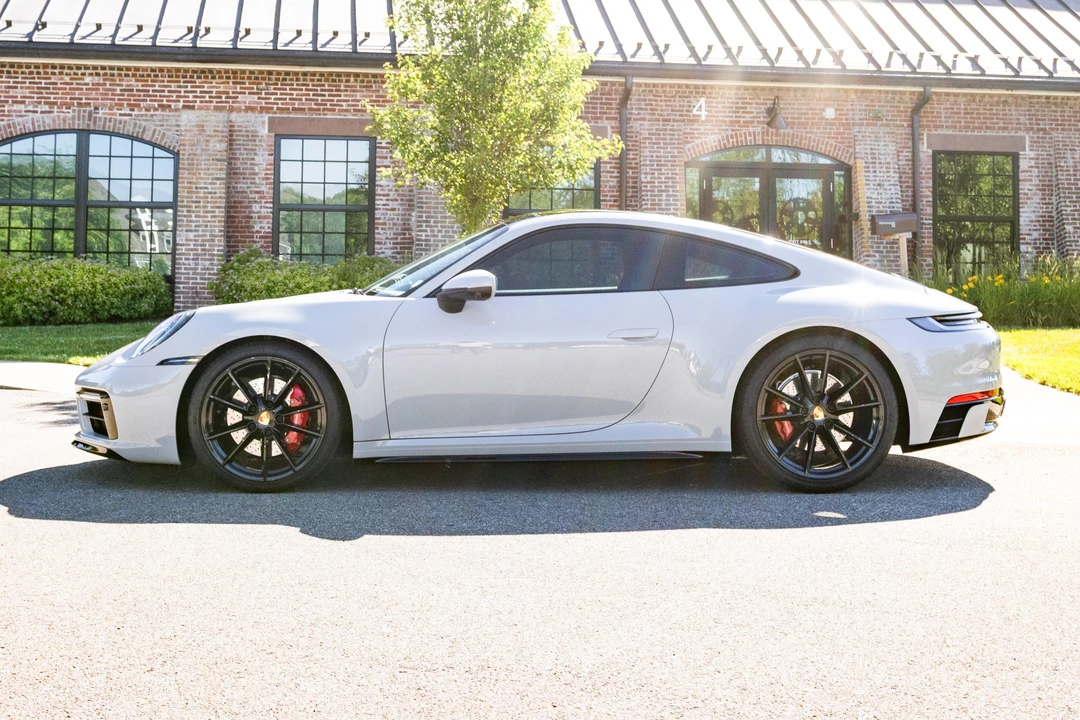 2022 Porsche 992 Carrera S - Image 3 of 31