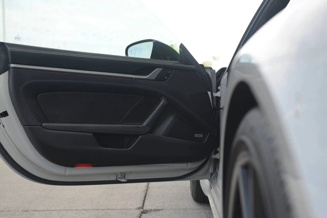 2022 Porsche 992 Carrera S - Image 4 of 5