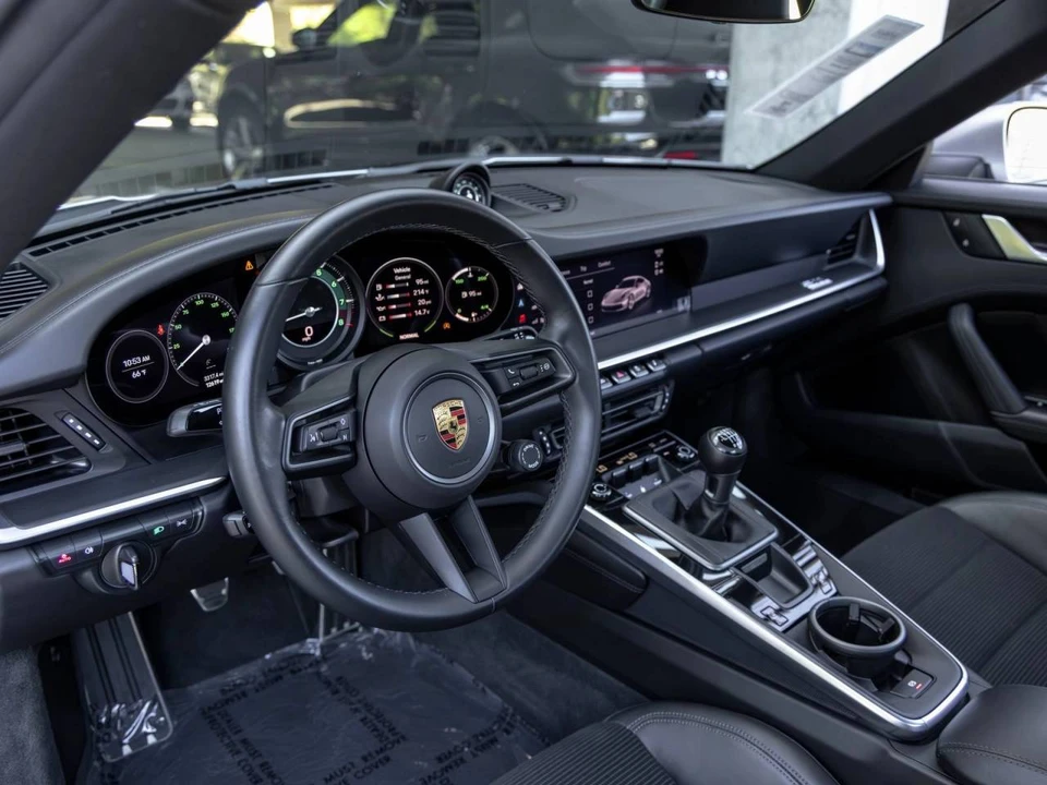 2022 Porsche 992 Carrera S - Image 4 of 5