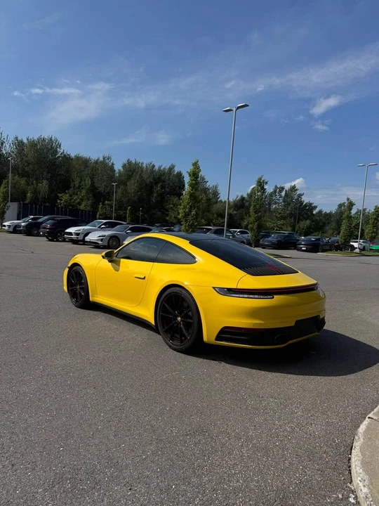 2022 Porsche 992 Carrera S - Image 4 of 8
