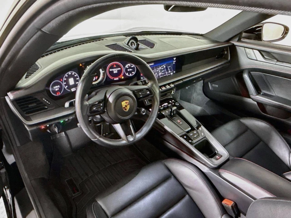 2022 Porsche 992 Carrera S - Image 4 of 5