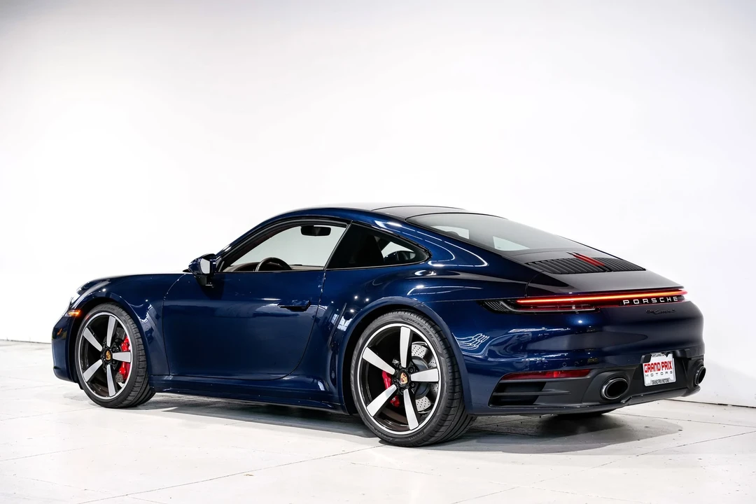 2022 Porsche 992 Carrera S - Image 4 of 17