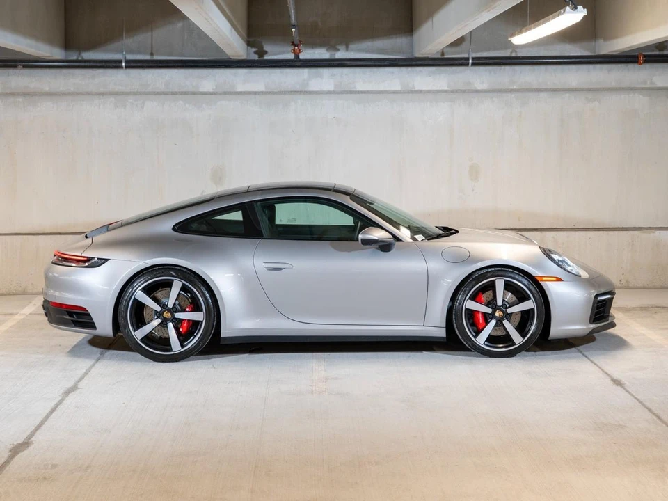2022 Porsche 992 Carrera S - Image 9 of 31