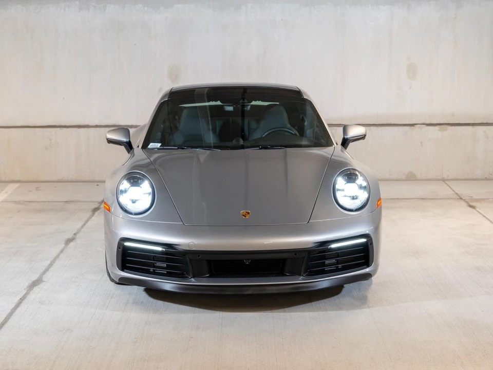 2022 Porsche 992 Carrera S - Image 11 of 31