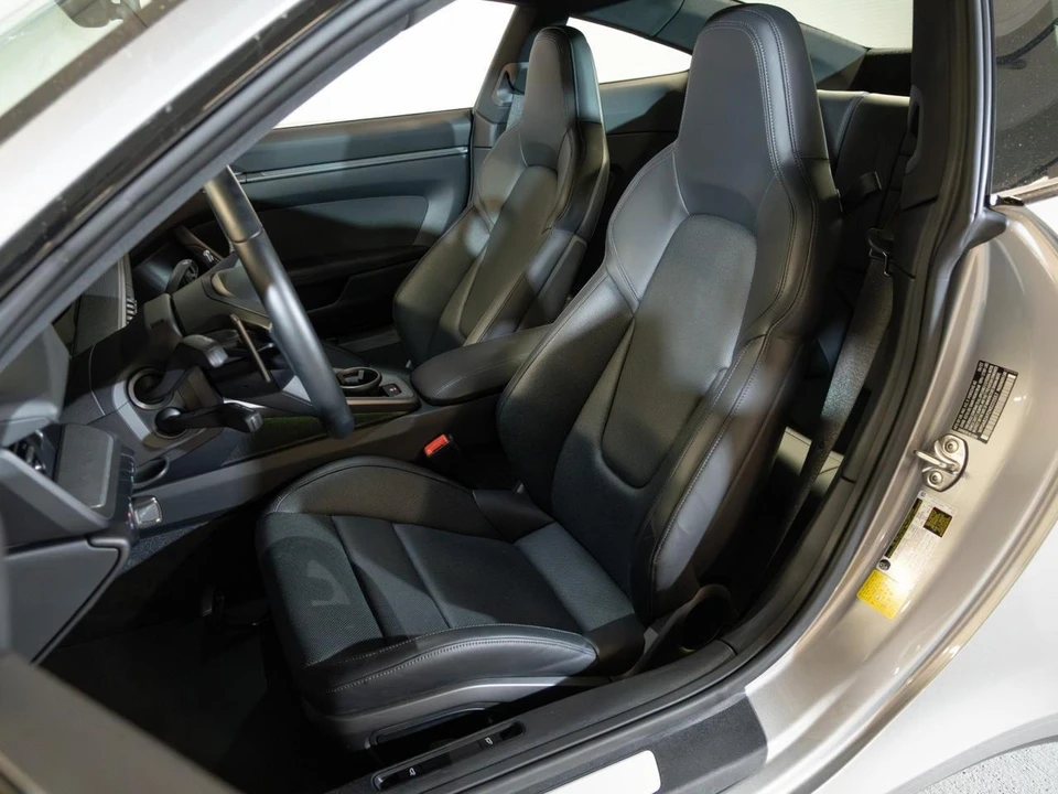 2022 Porsche 992 Carrera S - Image 6 of 31