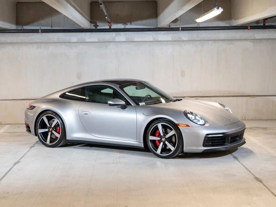2022 Porsche 992 Carrera S - Image 10 of 31