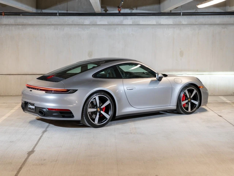 2022 Porsche 992 Carrera S - Image 8 of 31