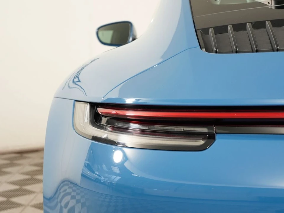 2022 Porsche 992 Carrera S - Image 12 of 31