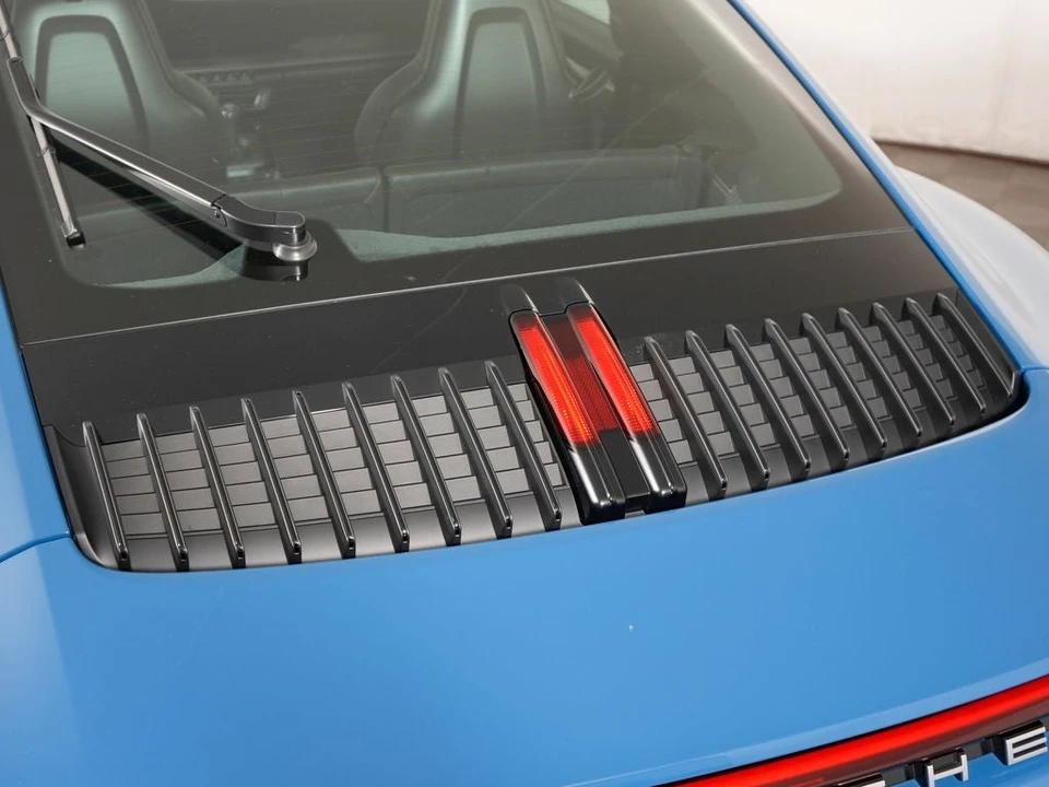 2022 Porsche 992 Carrera S - Image 13 of 31