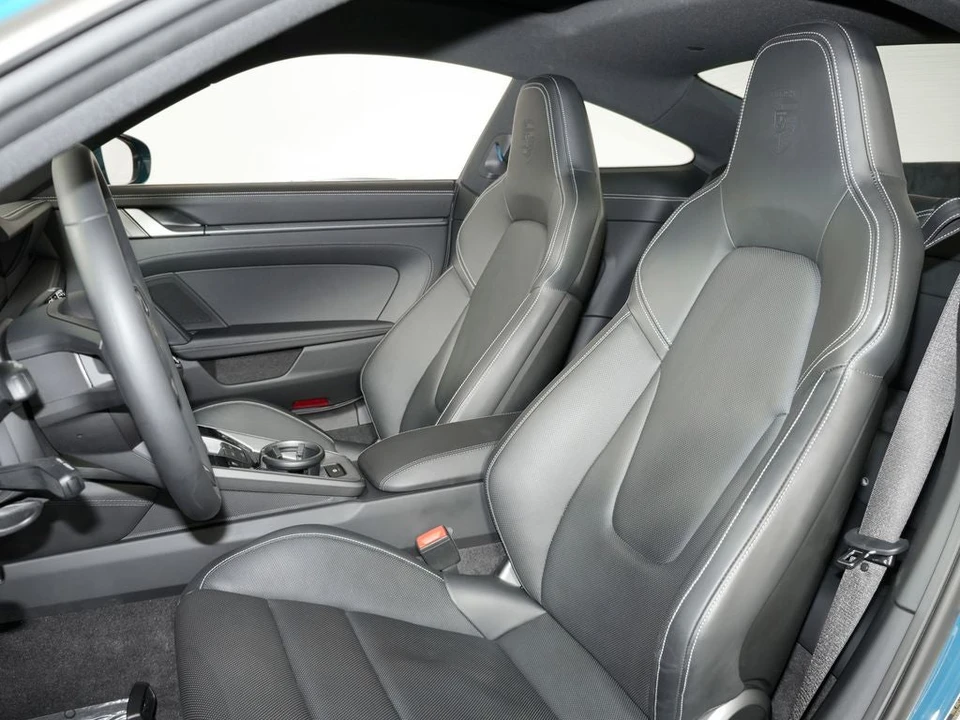 2022 Porsche 992 Carrera S - Image 5 of 31