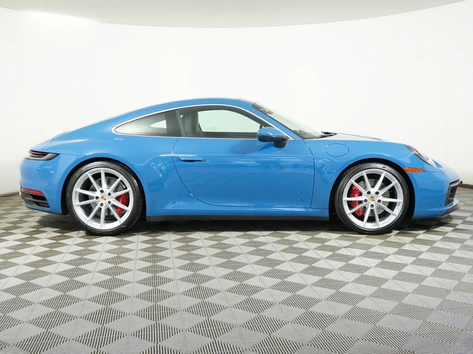2022 Porsche 992 Carrera S - Image 8 of 31