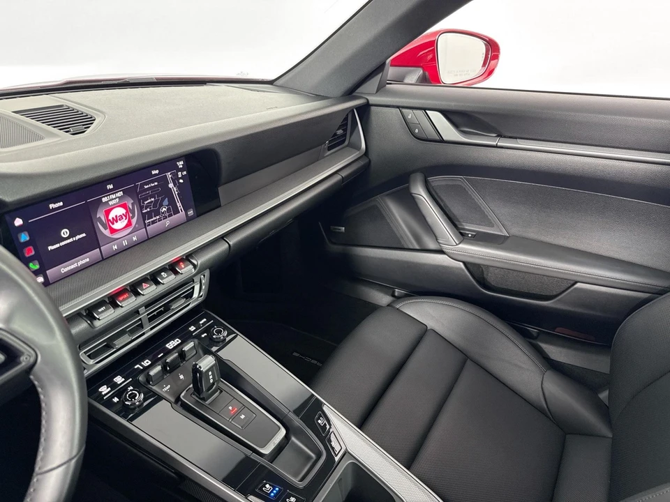 2022 Porsche 992 Carrera S - Image 25 of 31