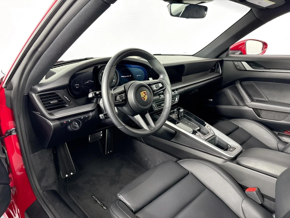 2022 Porsche 992 Carrera S - Image 9 of 31