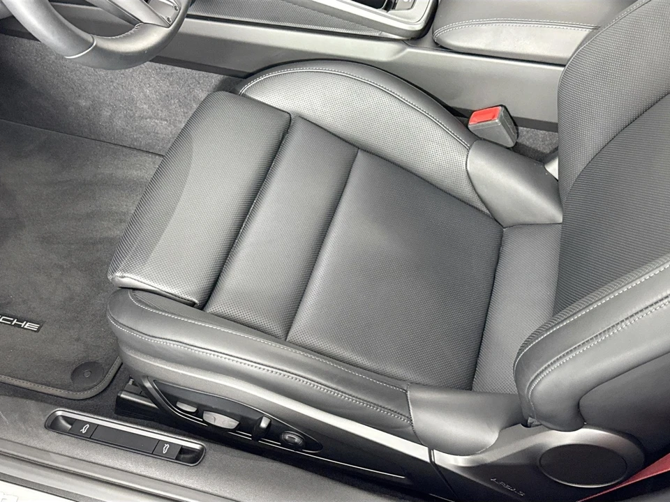 2022 Porsche 992 Carrera S - Image 21 of 31