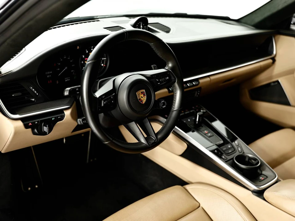 2022 Porsche 992 Carrera S - Image 4 of 5