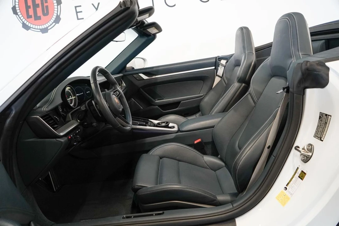 2022 Porsche 992 Carrera S - Image 9 of 21