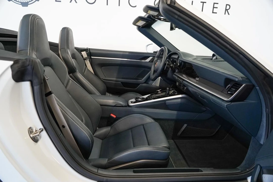2022 Porsche 992 Carrera S - Image 15 of 21