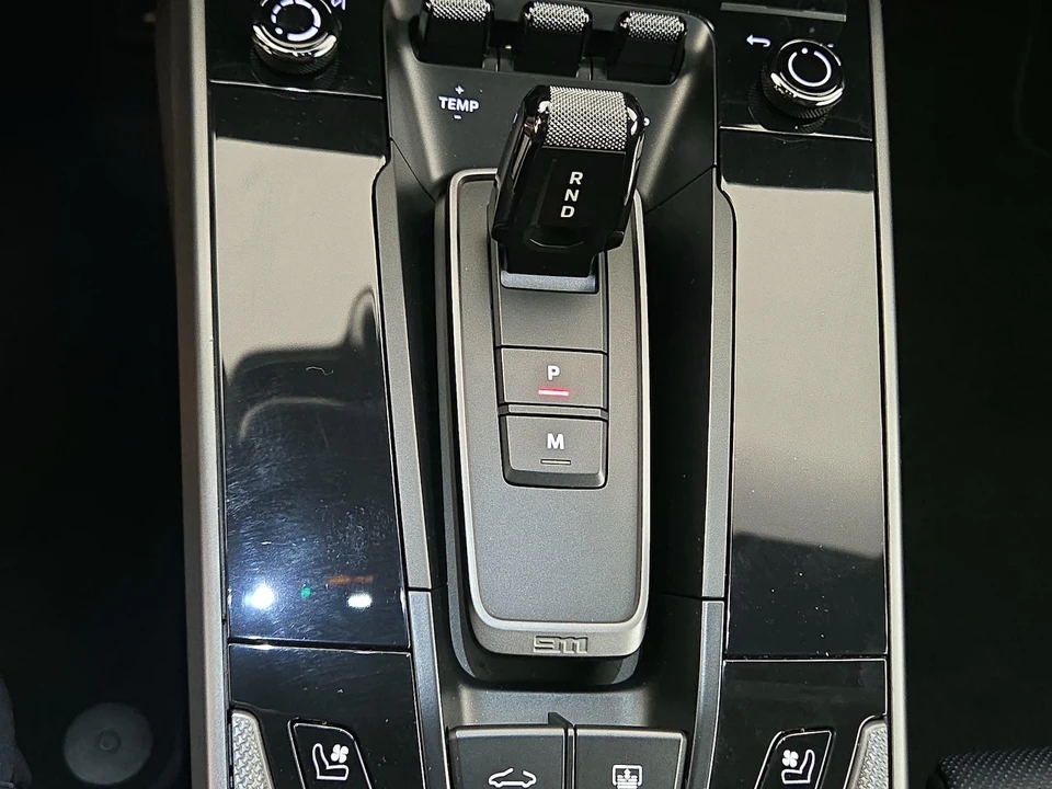 2022 Porsche 992 Carrera - Image 19 of 26