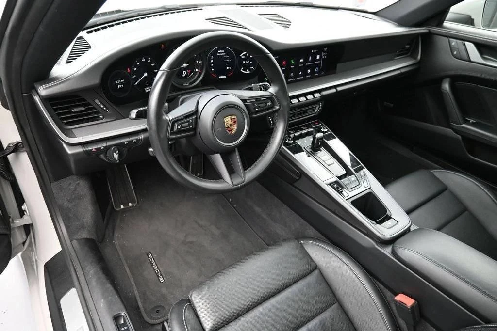 2022 Porsche 992 Carrera - Image 4 of 5