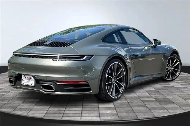 2022 Porsche 992 Carrera - Image 4 of 12