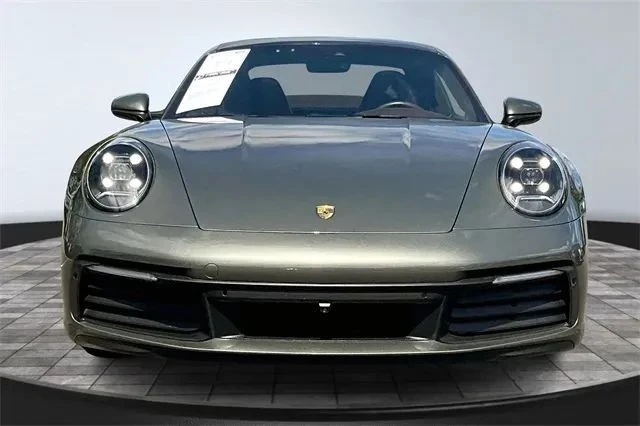 2022 Porsche 992 Carrera - Image 2 of 12