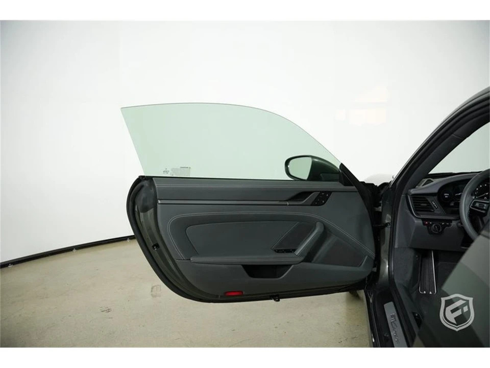 2022 Porsche 992 Carrera - Image 13 of 31