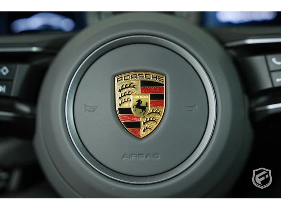 2022 Porsche 992 Carrera - Image 24 of 31