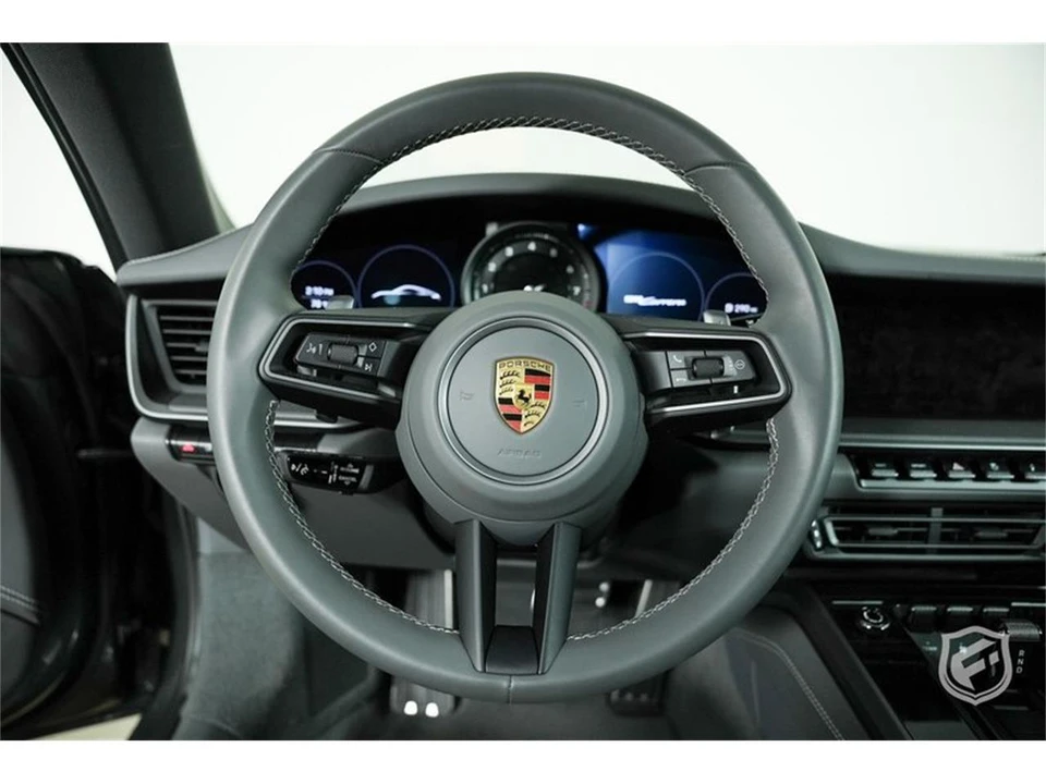 2022 Porsche 992 Carrera - Image 21 of 31