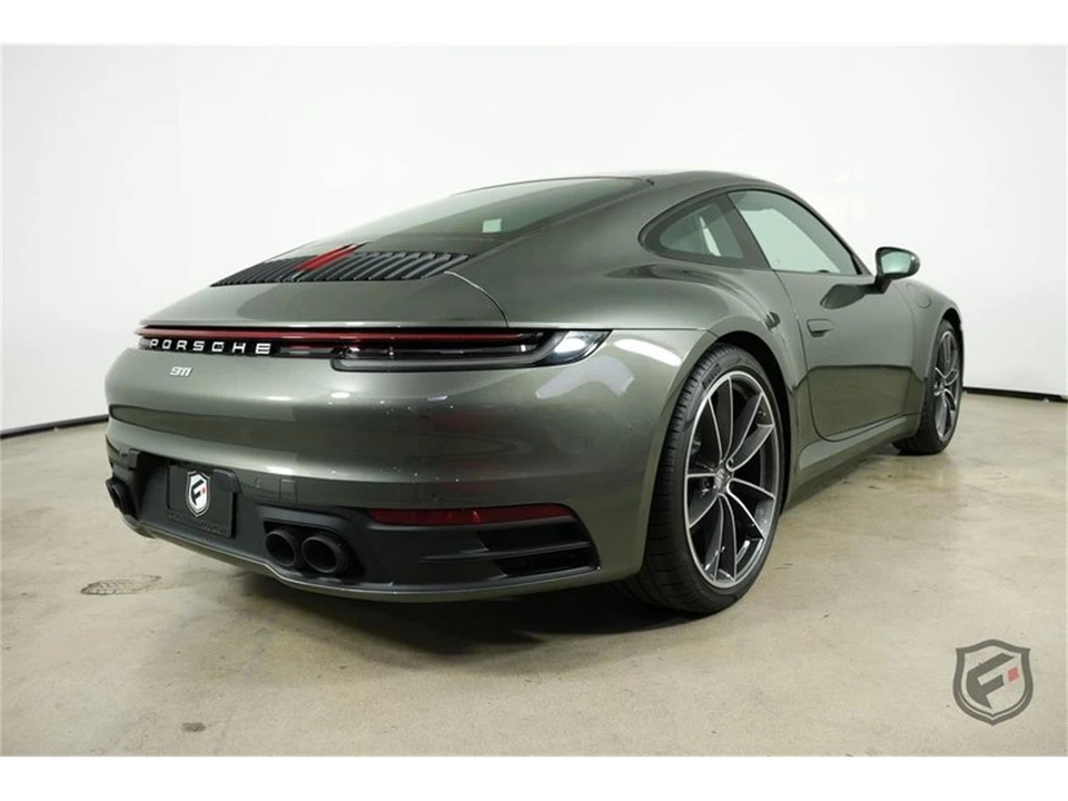 2022 Porsche 992 Carrera - Image 9 of 31