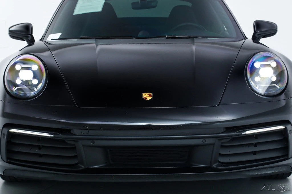 2022 Porsche 992 Carrera - Image 9 of 21