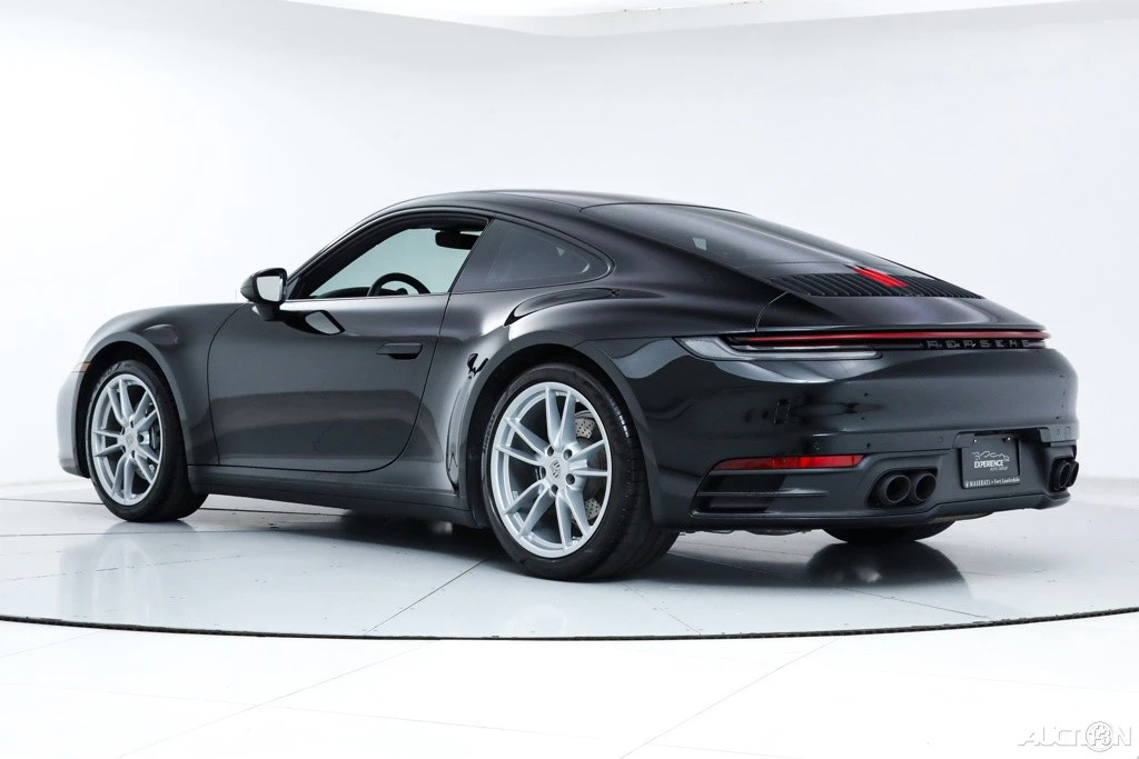 2022 Porsche 992 Carrera - Image 3 of 21