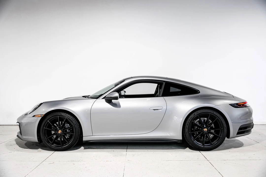 2022 Porsche 992 Carrera - Image 7 of 21
