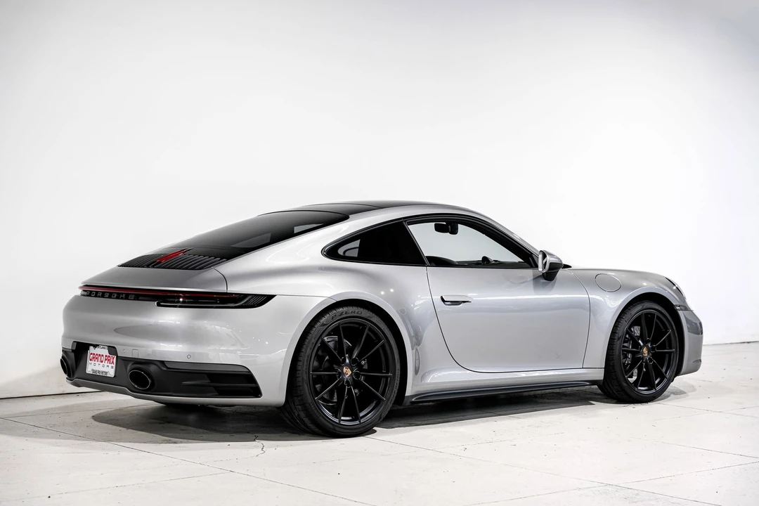 2022 Porsche 992 Carrera - Image 3 of 21