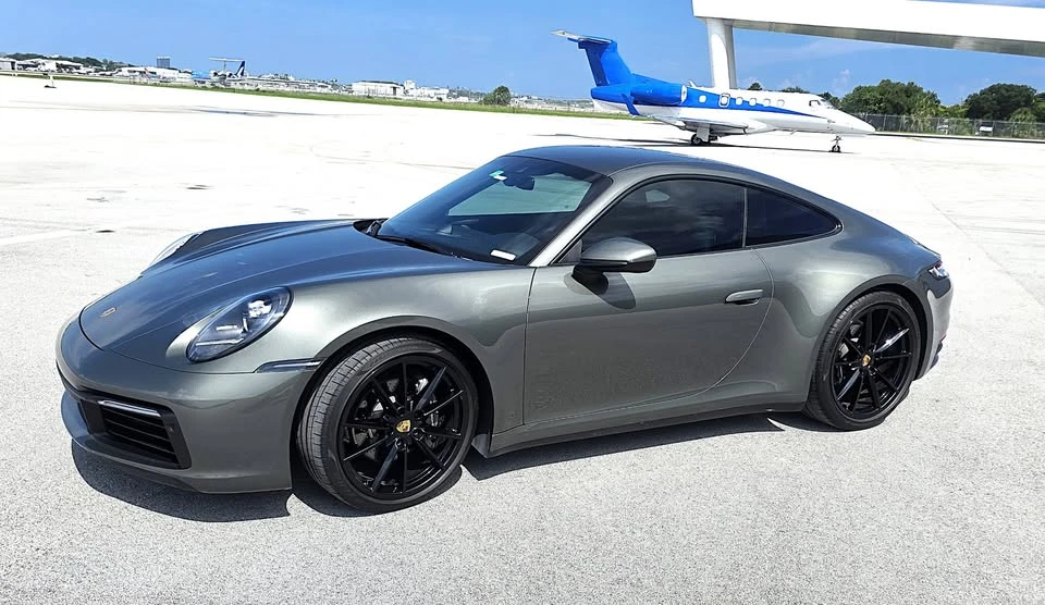 2022 Porsche 992 Carrera - Image 4 of 18