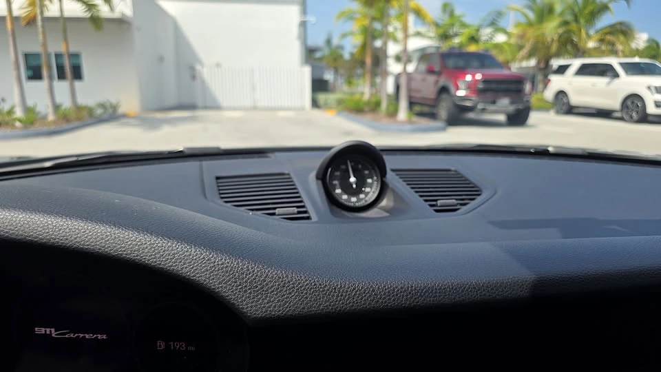 2022 Porsche 992 Carrera - Image 18 of 18
