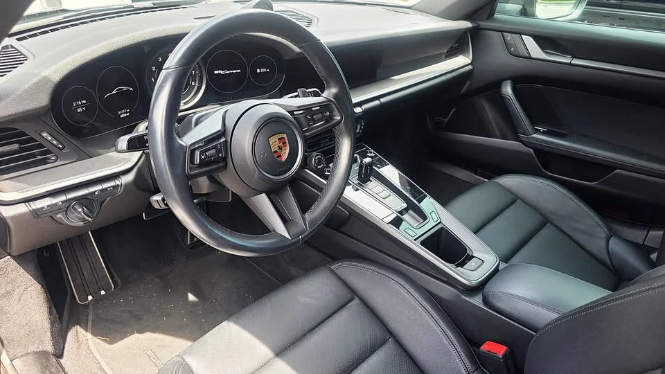 2022 Porsche 992 Carrera - Image 7 of 18