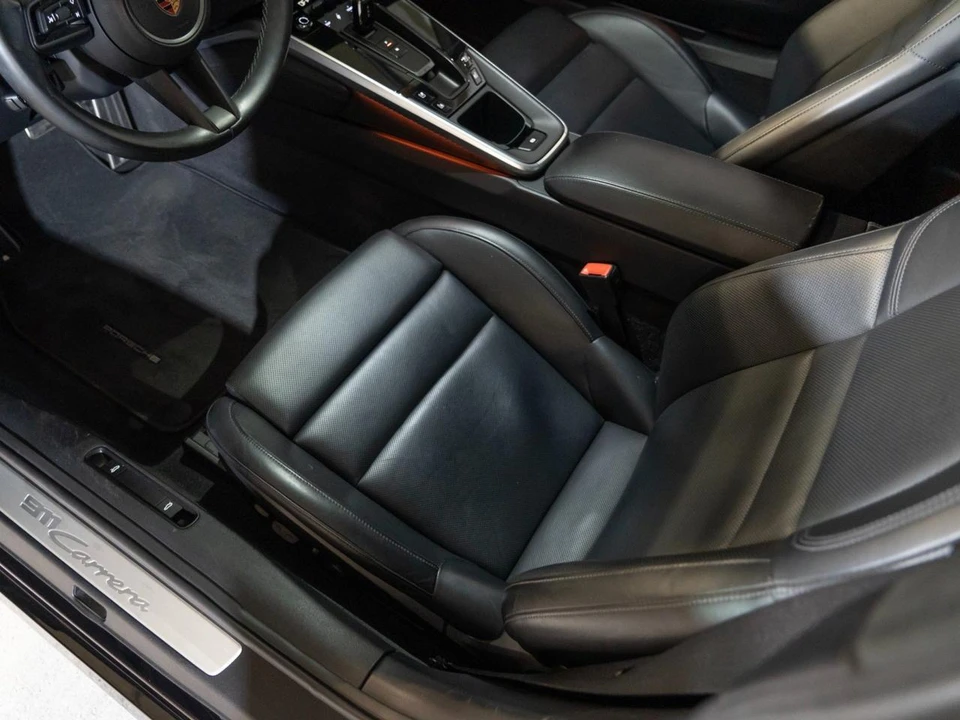 2022 Porsche 992 Carrera - Image 15 of 26
