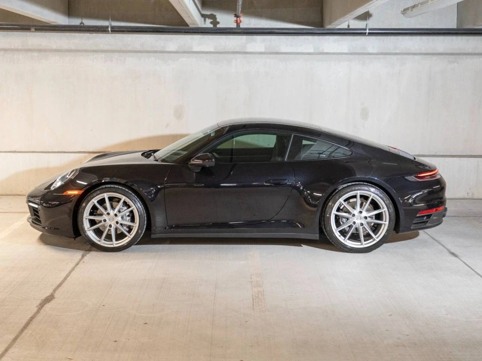 2022 Porsche 992 Carrera - Image 2 of 5