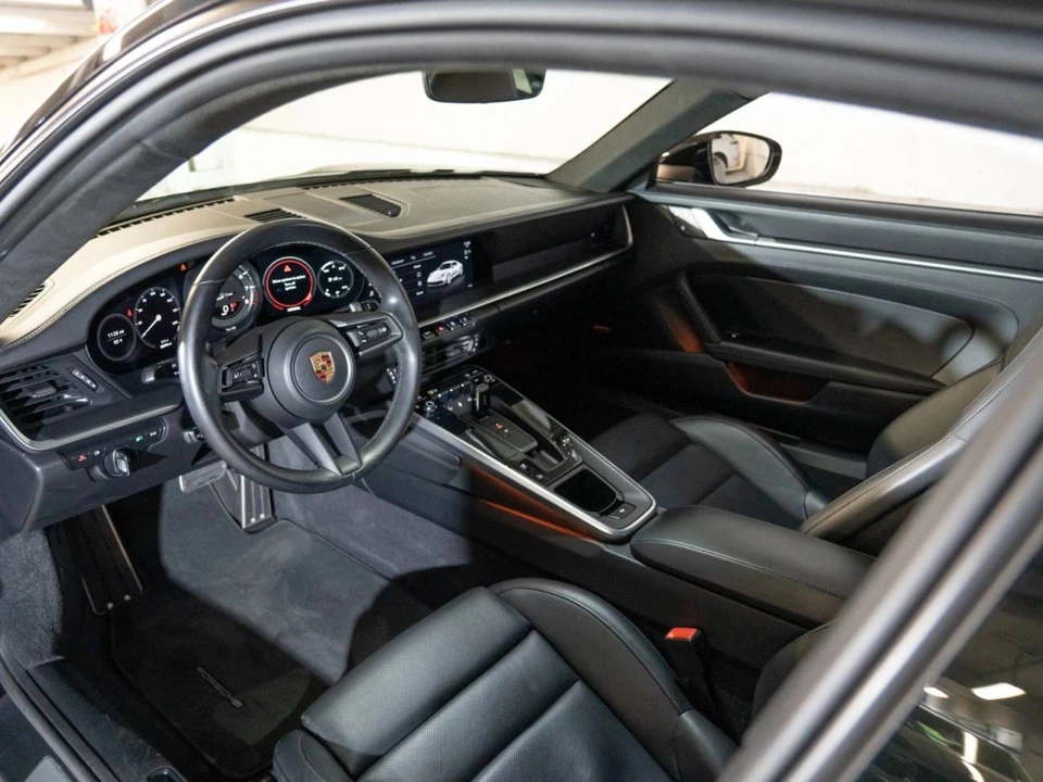 2022 Porsche 992 Carrera - Image 4 of 5